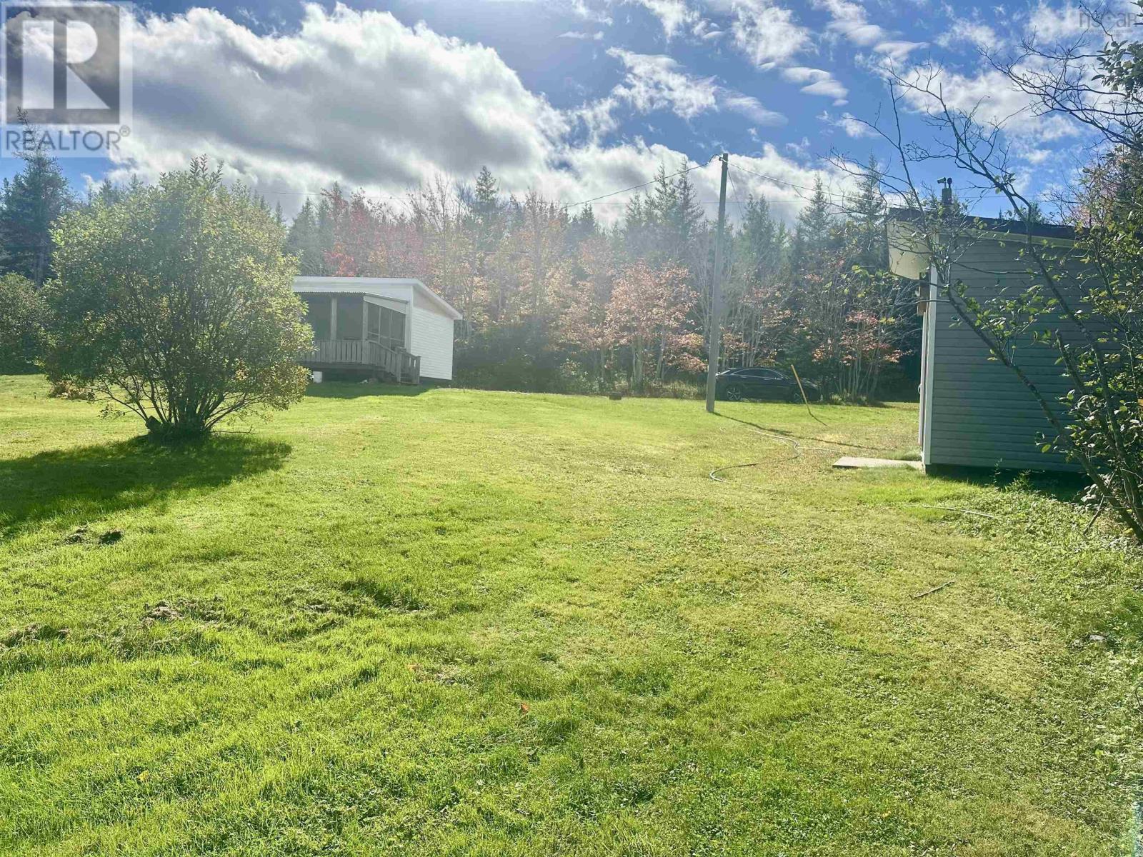 53 St Ninian Road - 38