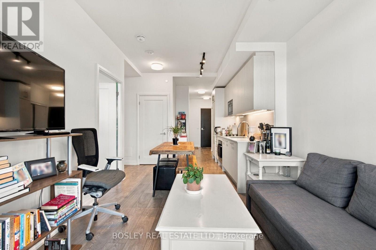 286 Main Street — photo 12