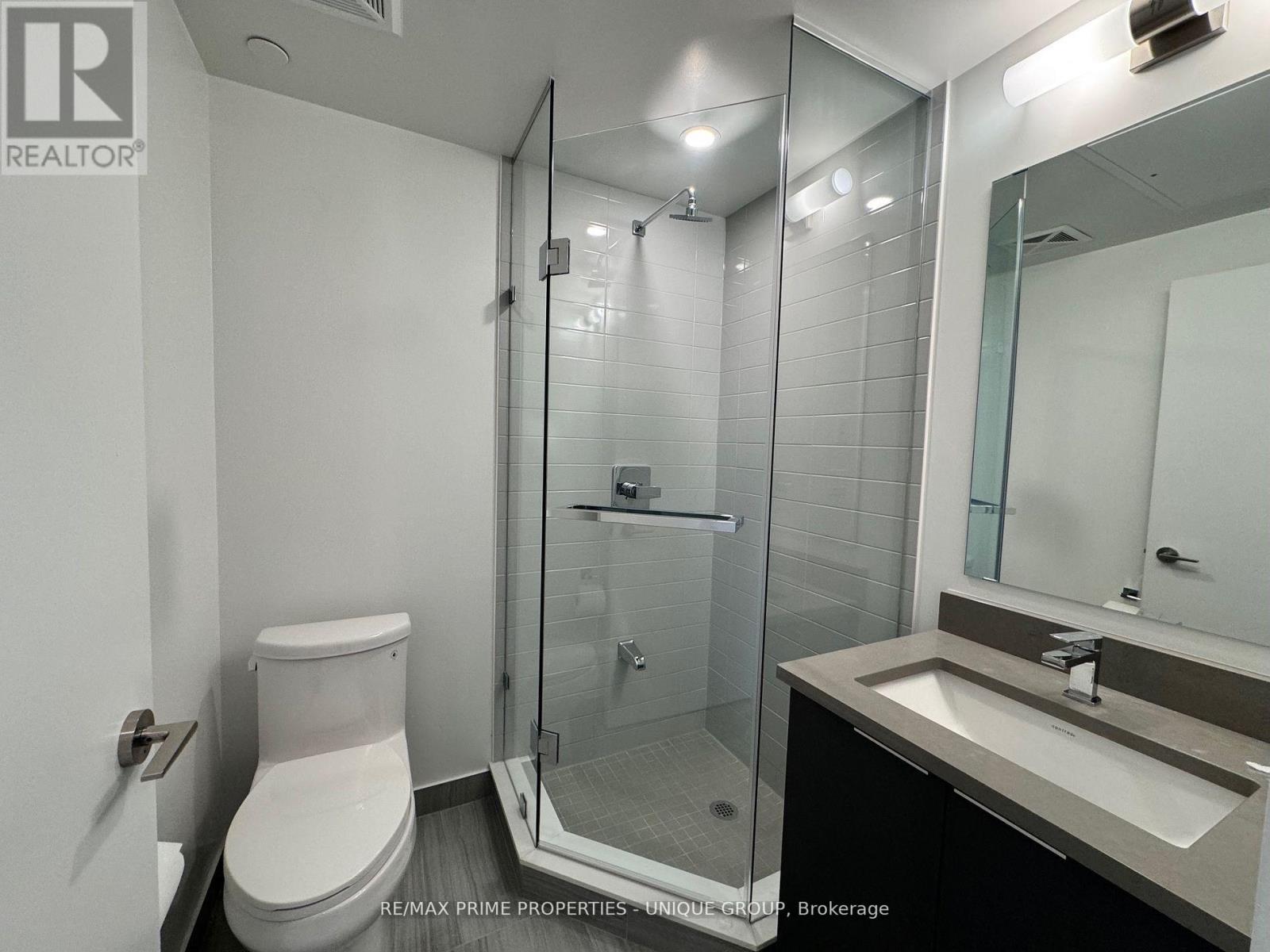 2033 Kennedy Road — photo 14
