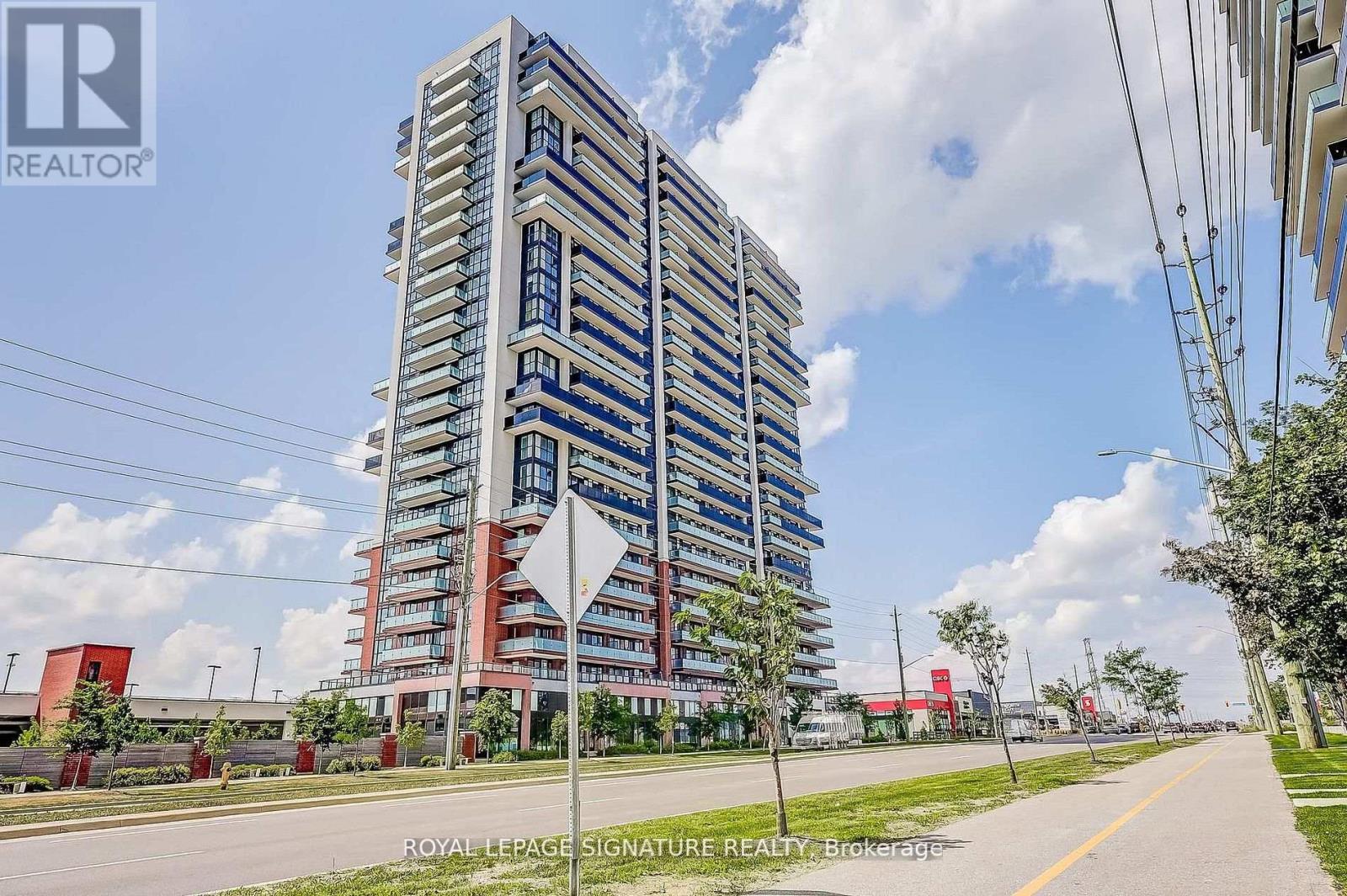 2550 Simcoe Street North