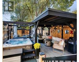 13 Amroth Avenue, Toronto, ON M4C4H3 Photo 23