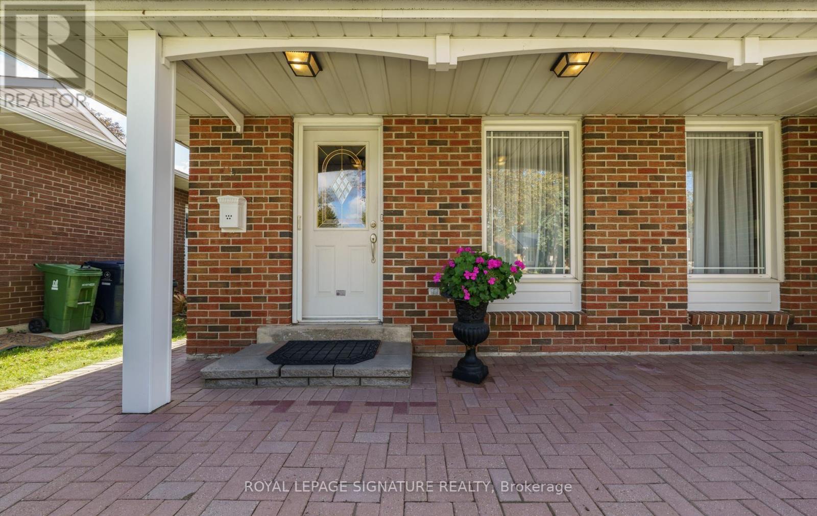 29 FLUELLEN DRIVE - 5