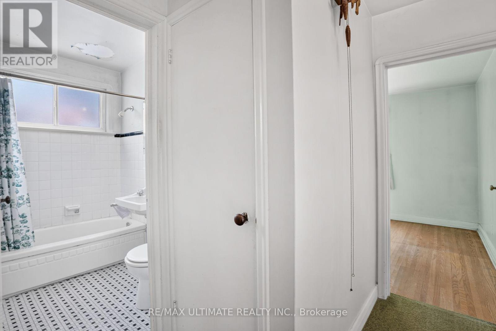 85 Roebuck Drive, Toronto, ON photo 16
