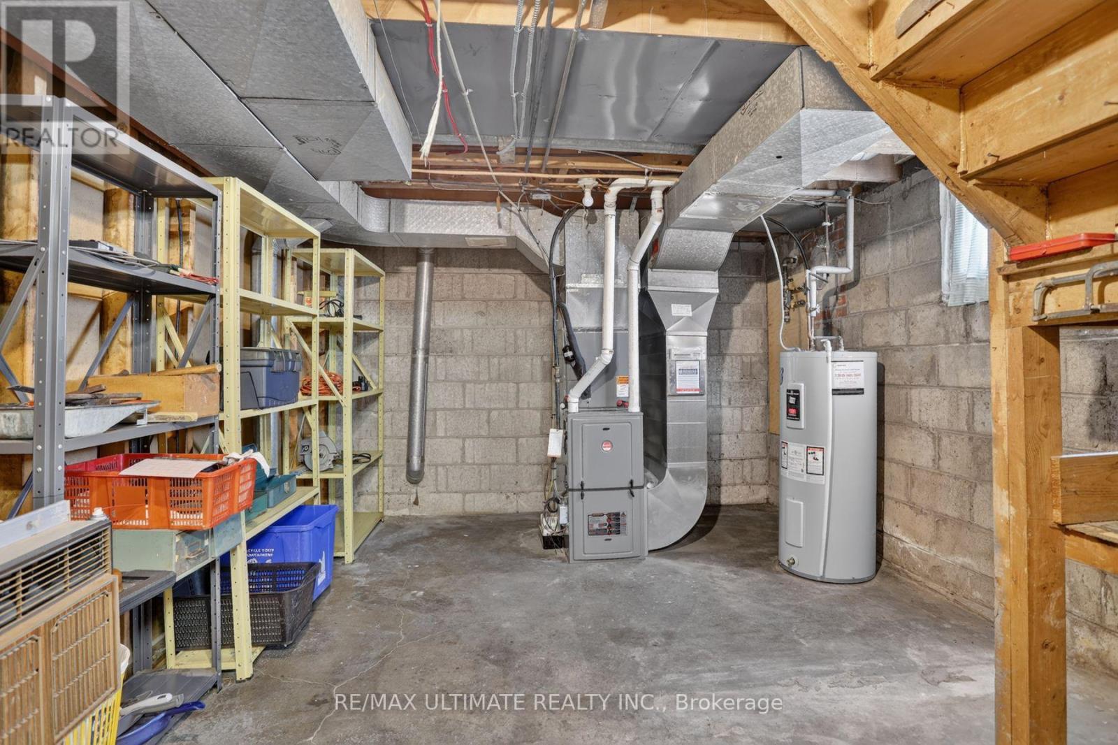 85 ROEBUCK DRIVE - 34
