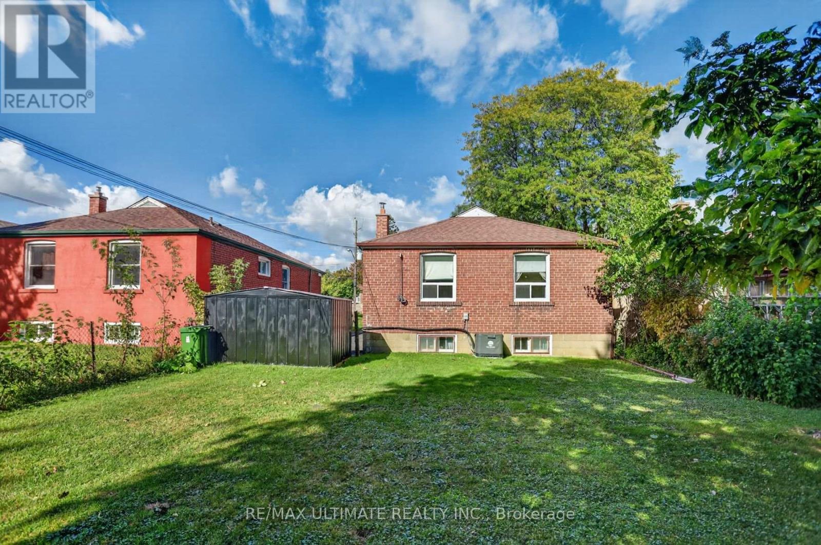 85 ROEBUCK DRIVE - 39