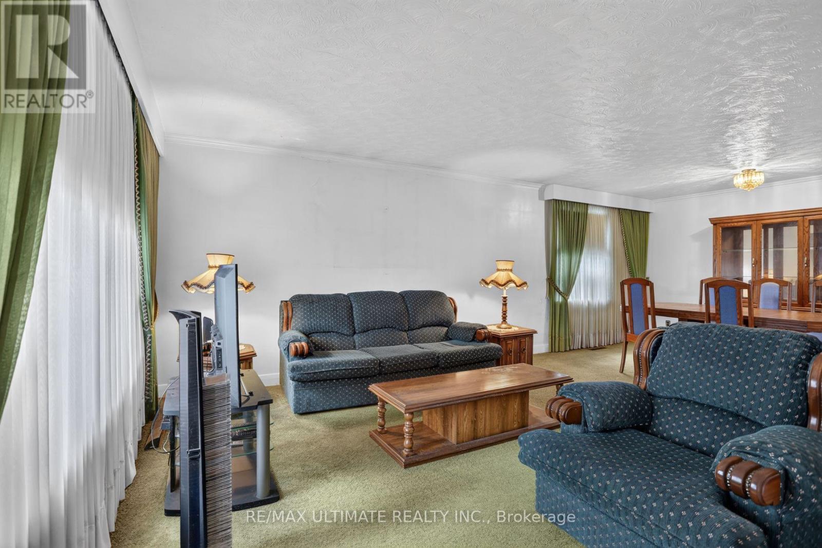 85 Roebuck Drive, Toronto, ON photo 6