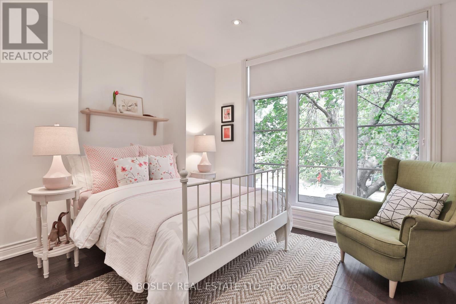 307 Bain Avenue, Toronto, ON photo 24