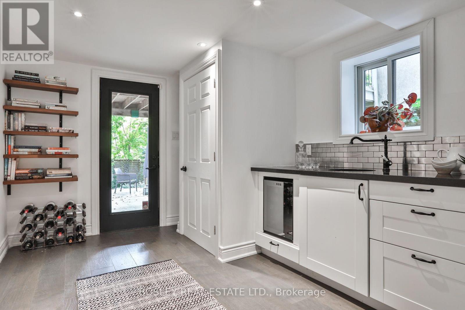 307 Bain Avenue, Toronto, ON photo 40