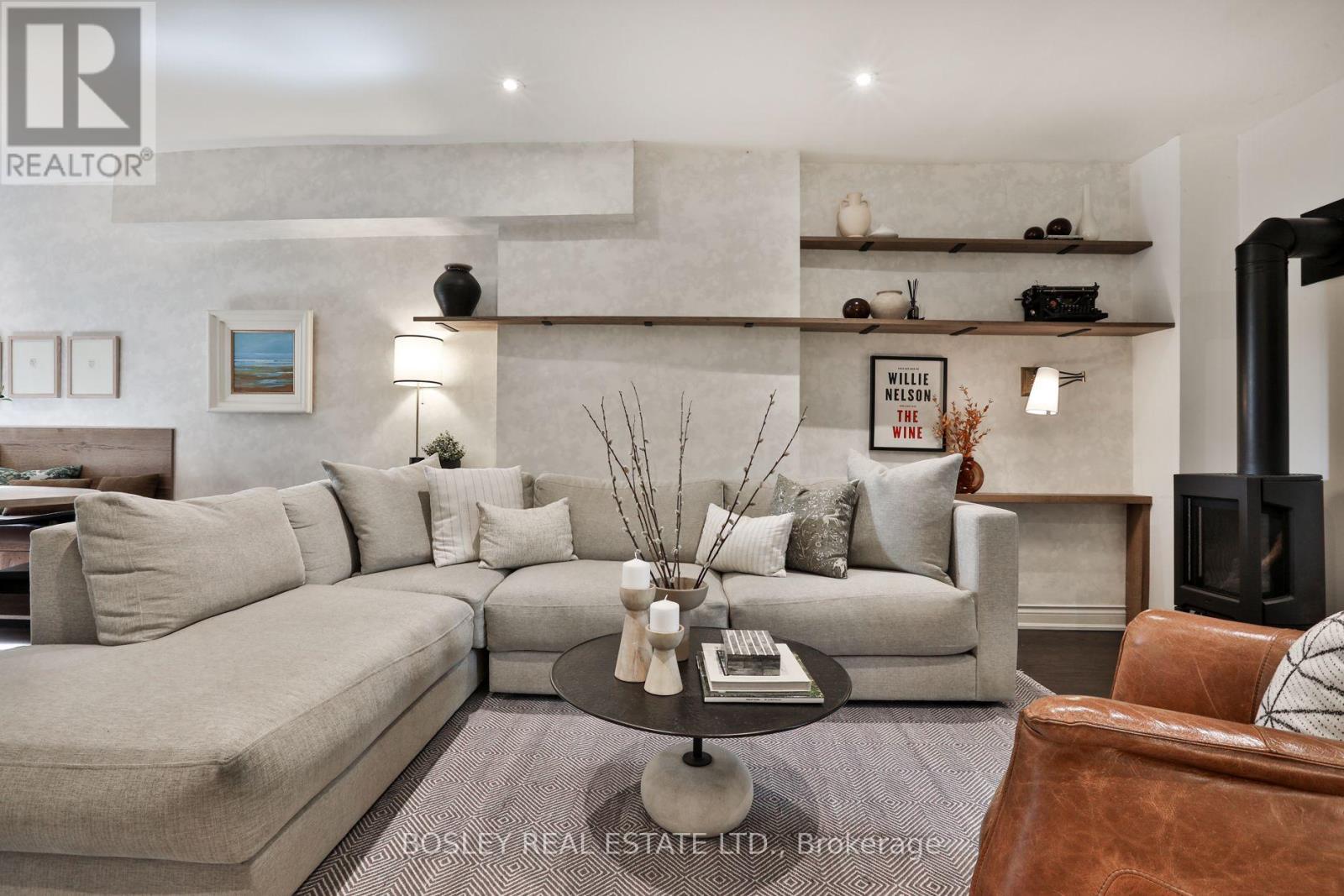 307 Bain Avenue, Toronto, ON photo 7