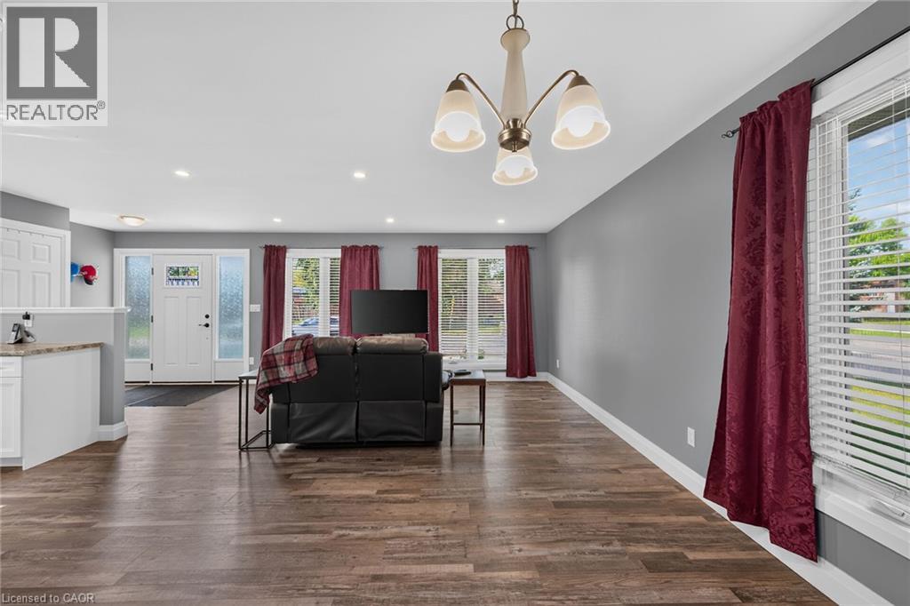 1 Woodfield Avenue — photo 22