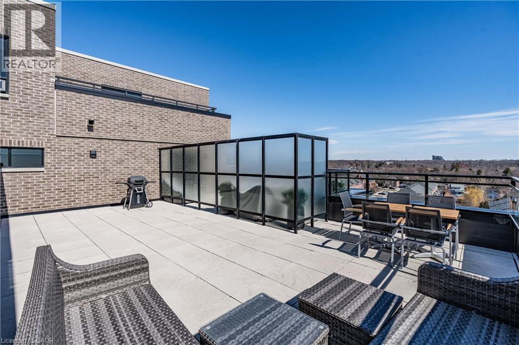 30 Hamilton Street South — photo 49