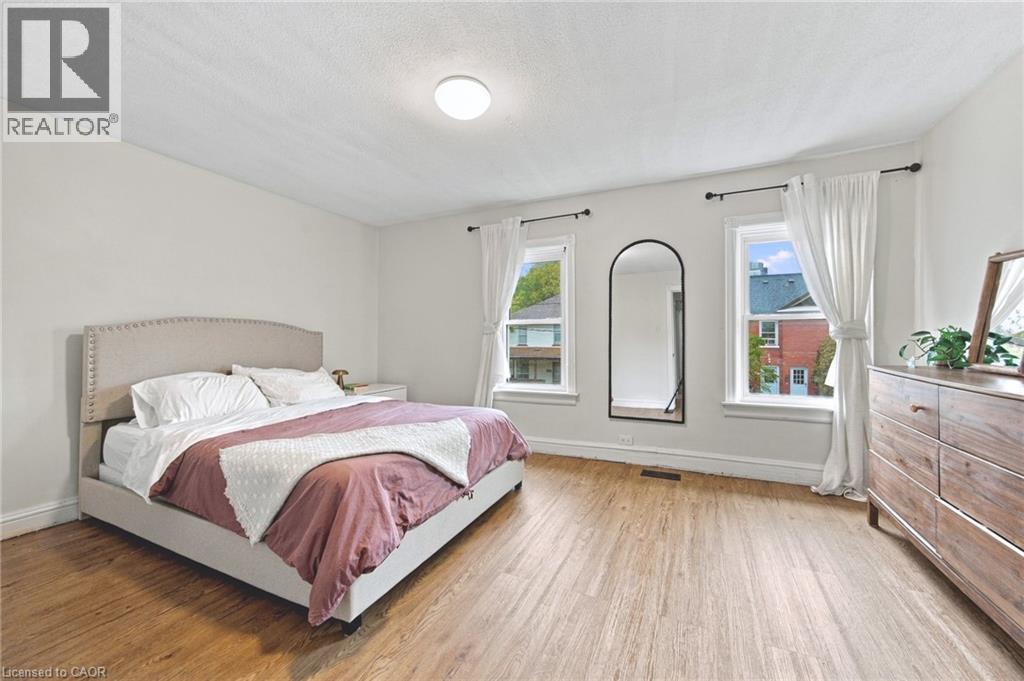 29 Victoria Avenue — photo 22
