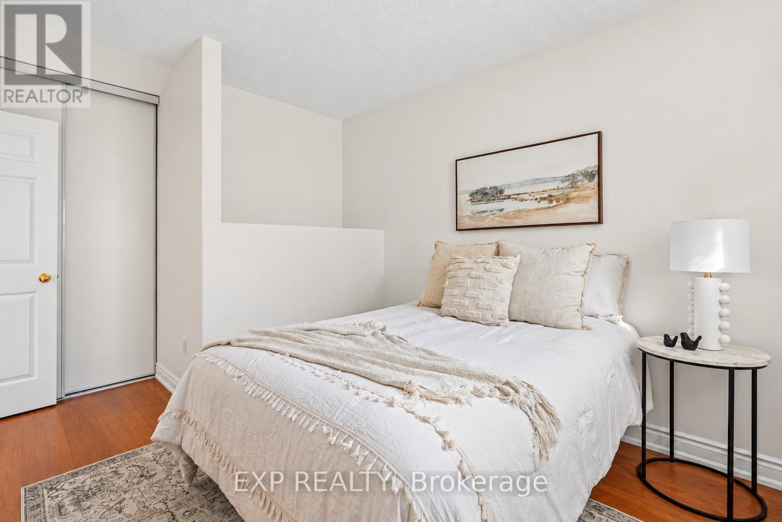 2434 Ralph Street, Innisfil, ON photo 12