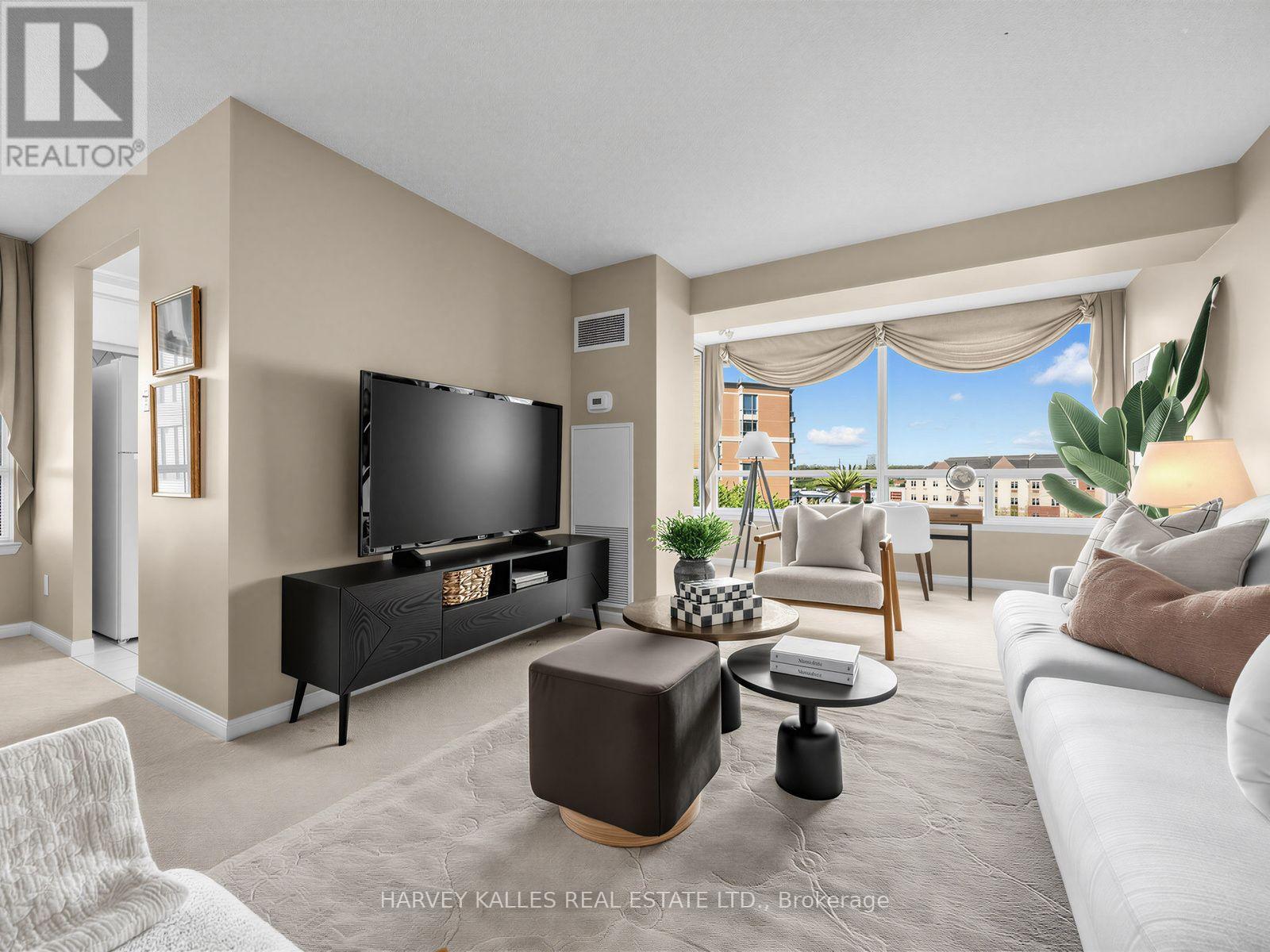 707- 120 Promenade Circle, Vaughan, ON photo 8