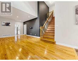 18 Don Rose Boulevard, East Gwillimbury, ON L0G1M0 Photo 11