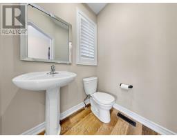 18 Don Rose Boulevard, East Gwillimbury, ON L0G1M0 Photo 12