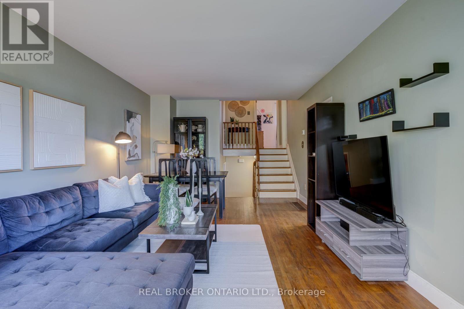82 TECUMSETH DRIVE - 13