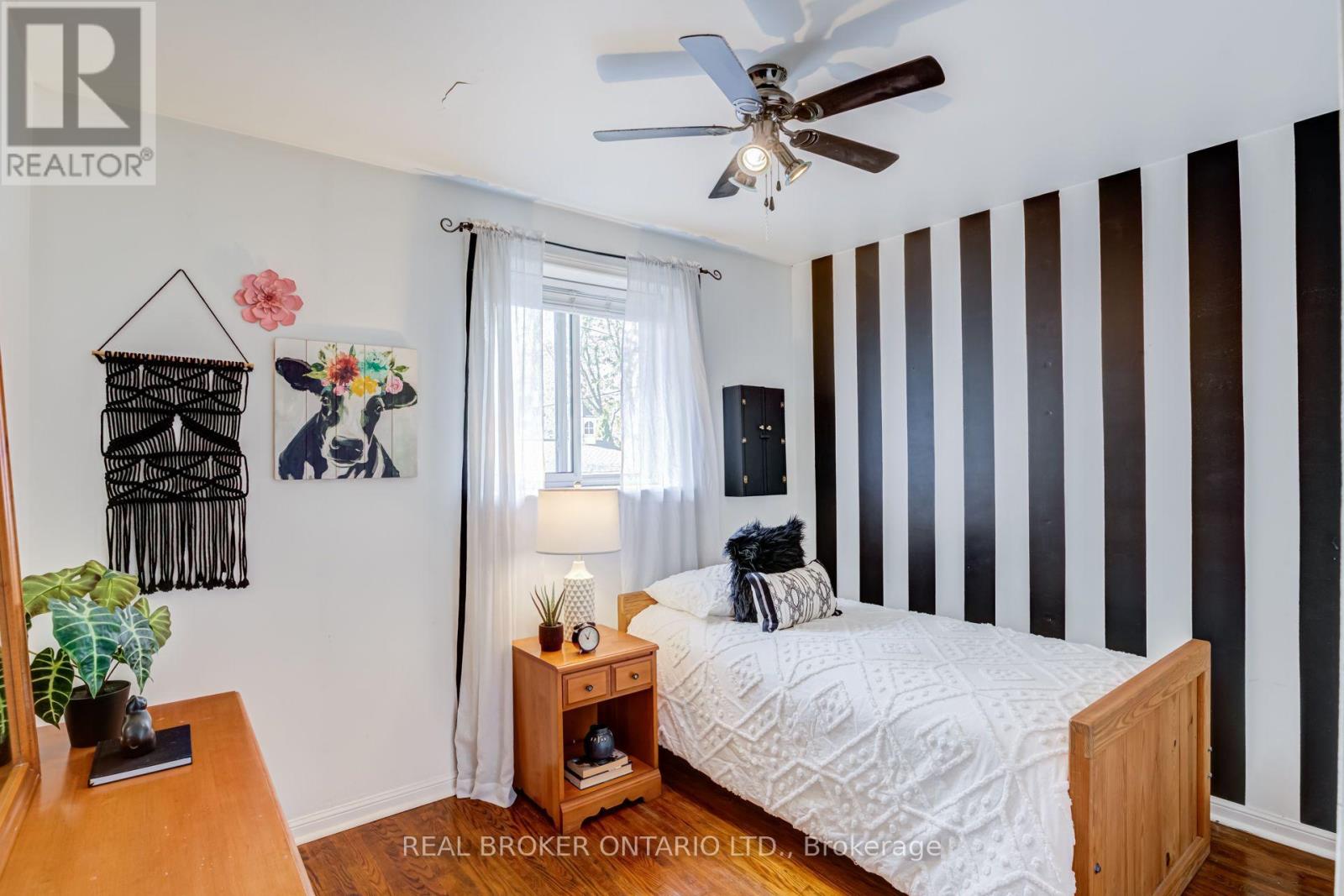 82 TECUMSETH DRIVE - 16