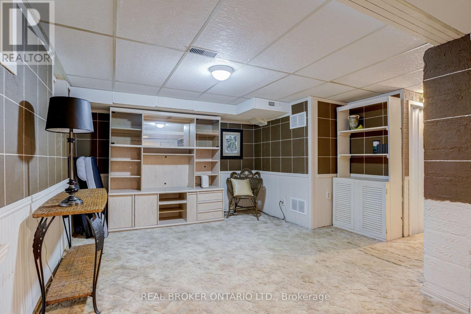 82 Tecumseth Drive, Aurora, ON photo 30