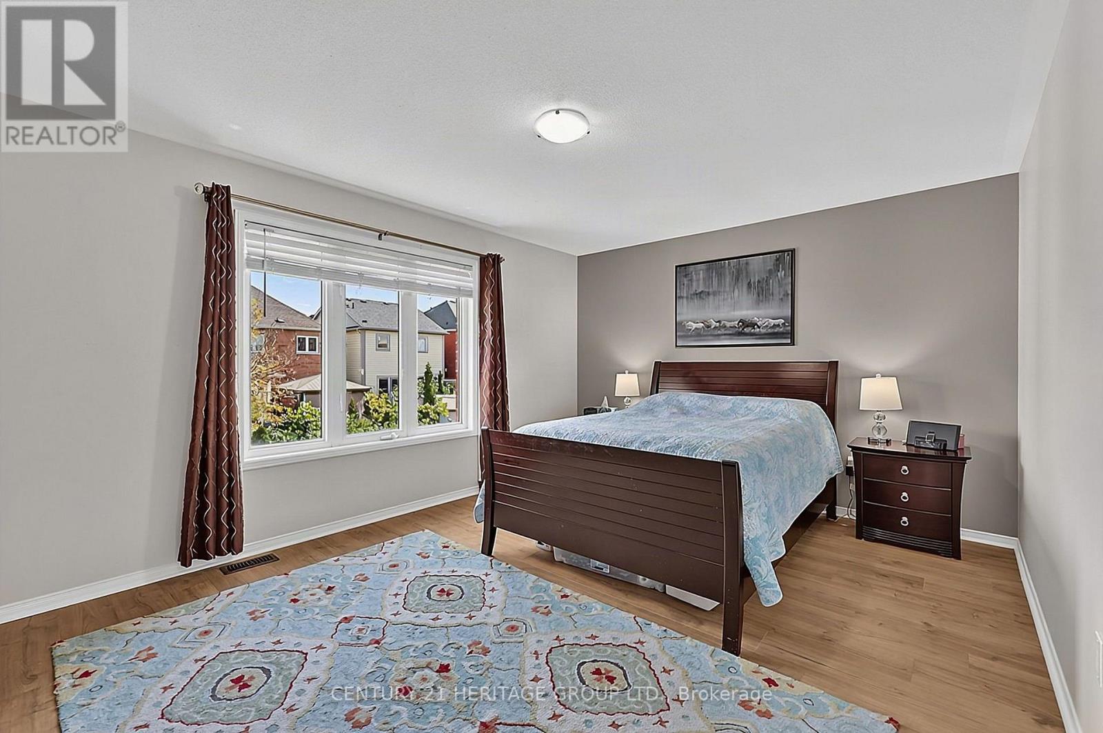 7 Milligan Street, Bradford West Gwillimbury, ON photo 12