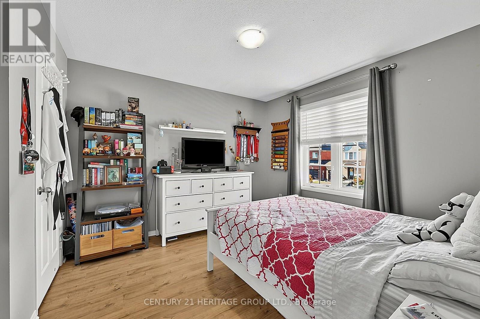 7 Milligan Street, Bradford West Gwillimbury, ON photo 15