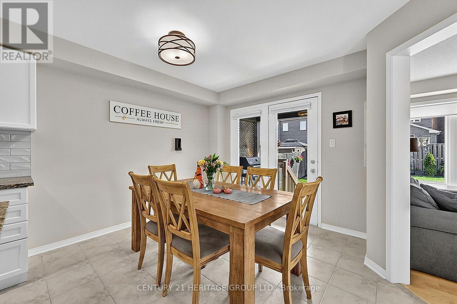7 Milligan Street, Bradford West Gwillimbury, ON photo 7
