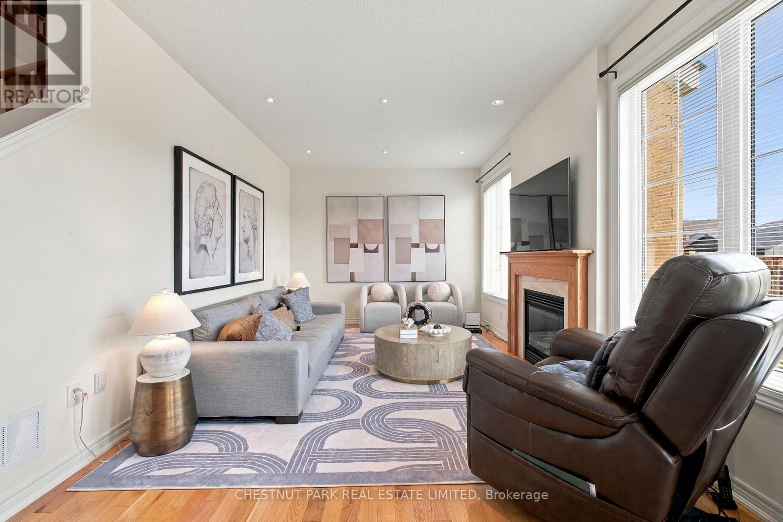 57 James Joyce Drive, Markham, ON photo 18