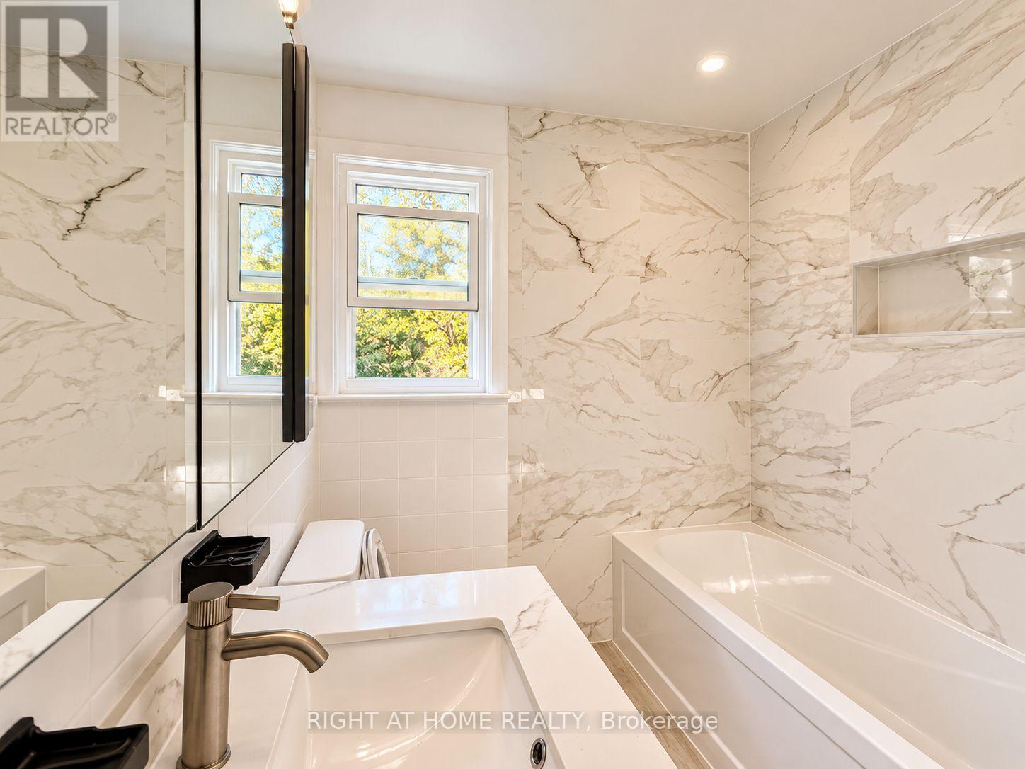 72 Monkswood Crescent — photo 16