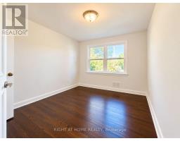 Main Floor - 72 Monkswood Crescent, Newmarket, ON L3Y2K1 Photo 19