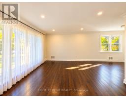 Main Floor - 72 Monkswood Crescent, Newmarket, ON L3Y2K1 Photo 7