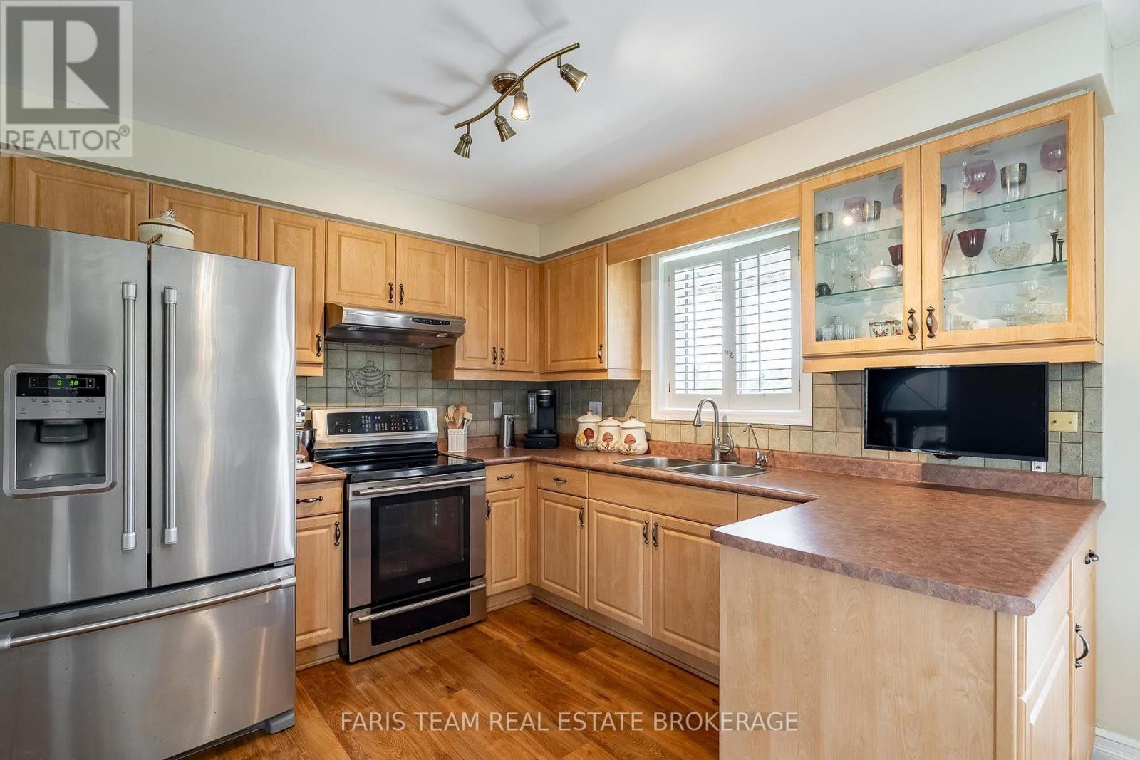 59 Carter Crescent, Orillia, ON photo 4