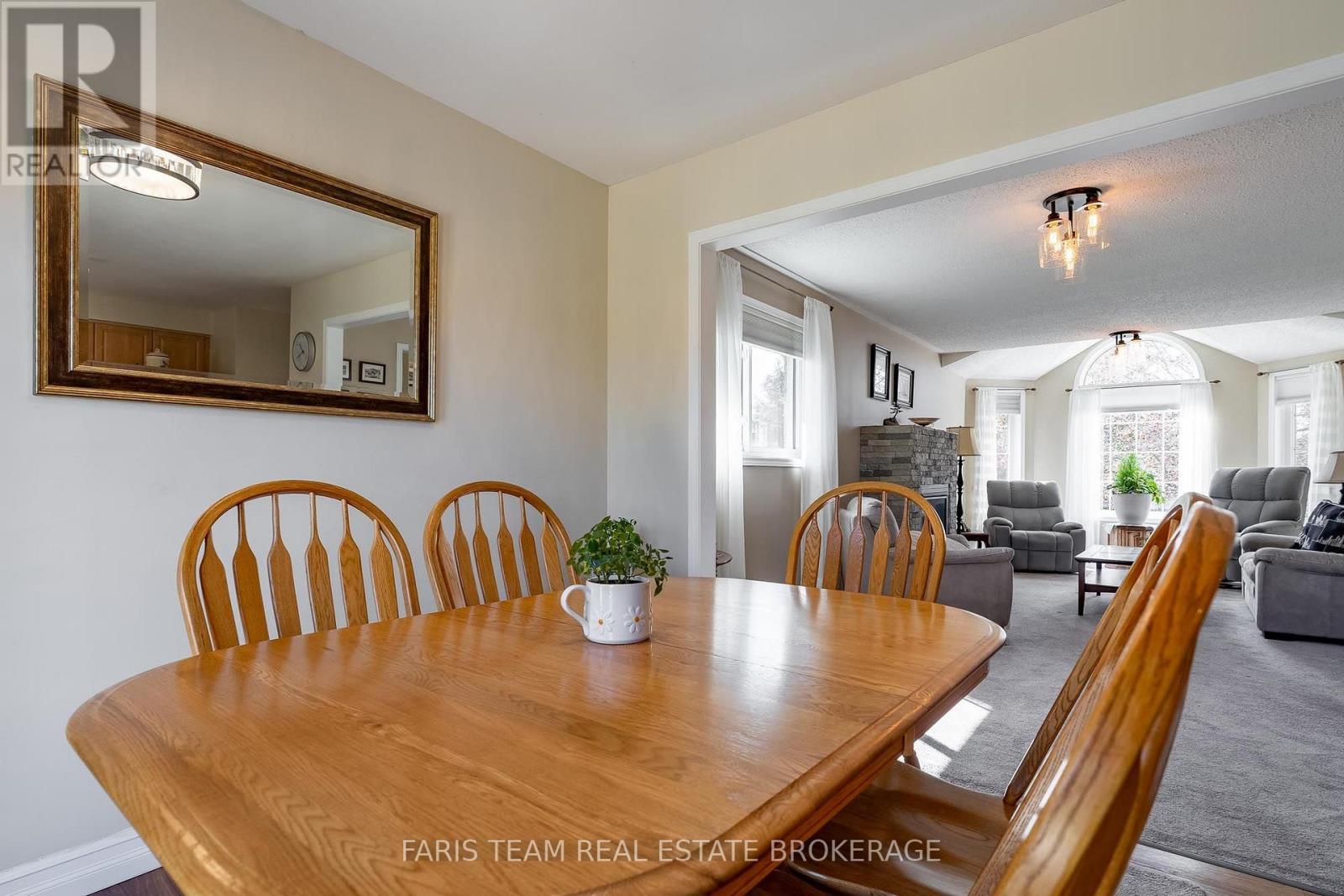 59 CARTER CRESCENT - 7