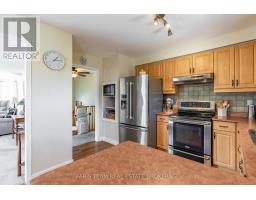 Living room - 59 Carter Crescent, Orillia, ON L3V7S2 Photo 6
