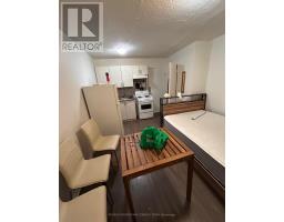 203 - 5 Thornburn Avenue, Toronto, ON M6K1C4 Photo 9
