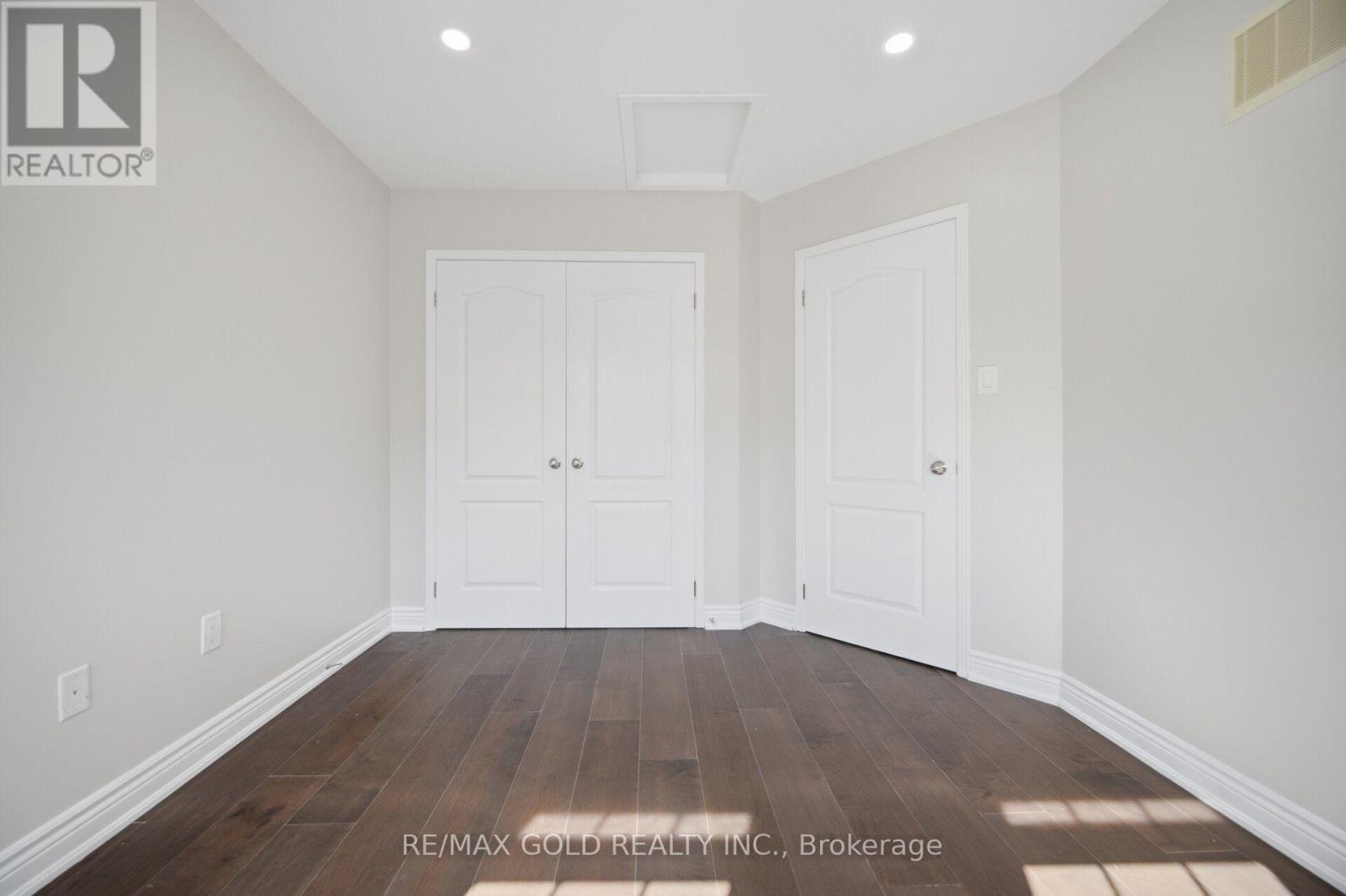 55 Loftsmoor Drive — photo 35