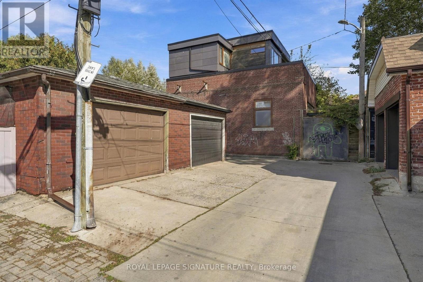 7 Geoffrey Street, Toronto, ON photo 42