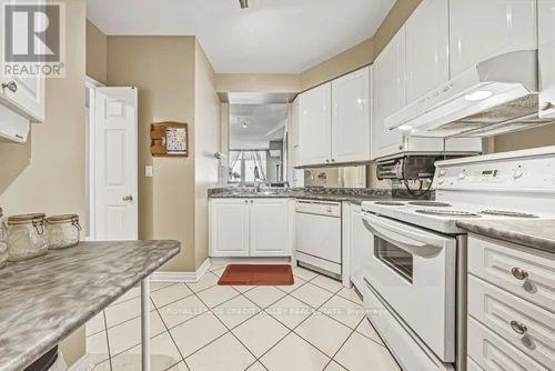 202- 935 Royal York Road East, Toronto, ON photo 10