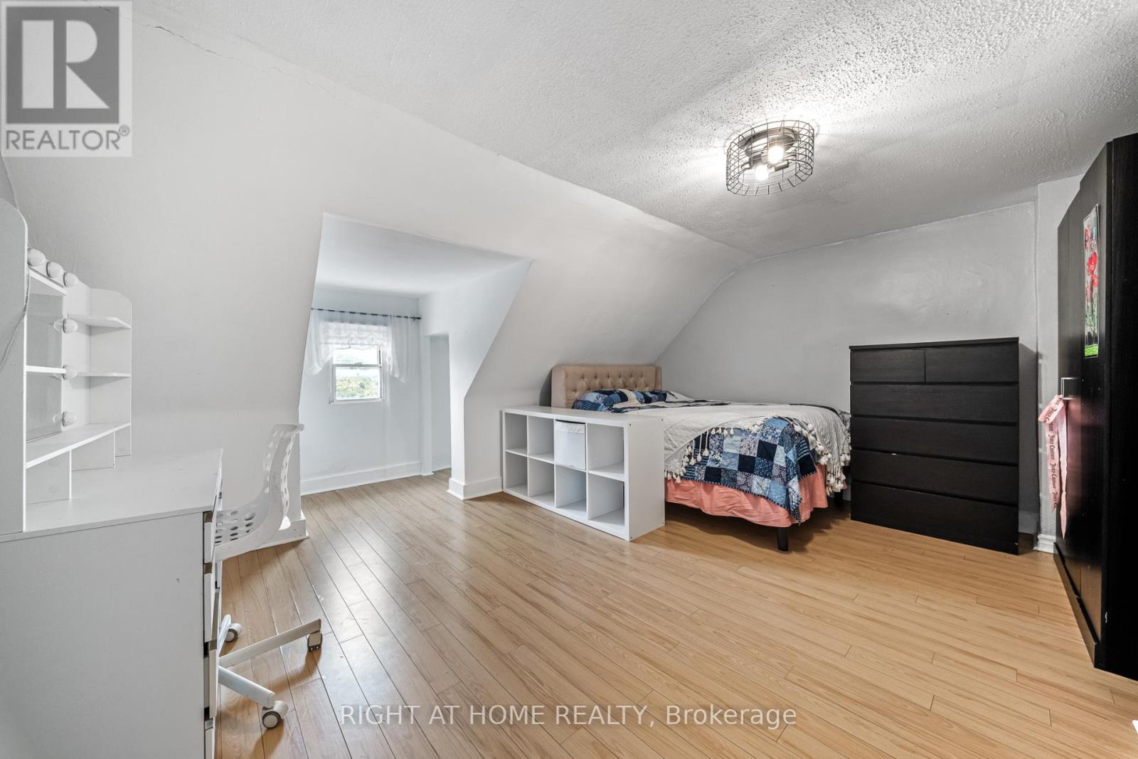 138 Osler Street, Toronto, ON photo 28