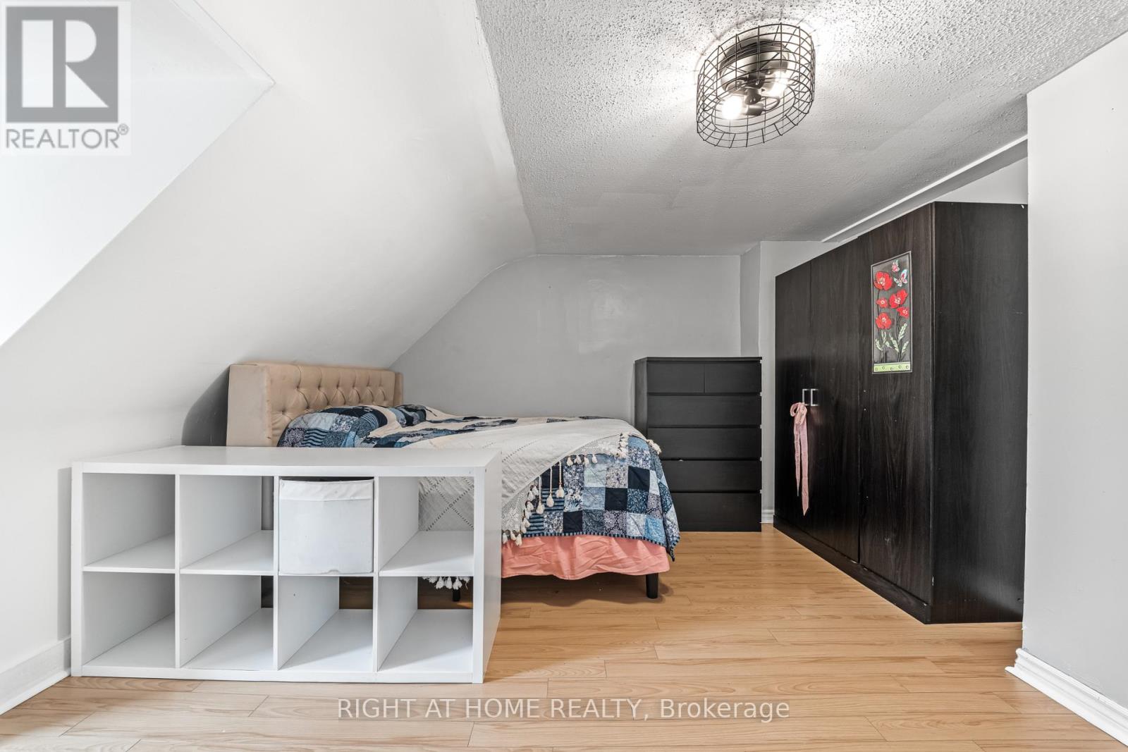138 Osler Street, Toronto, ON photo 30