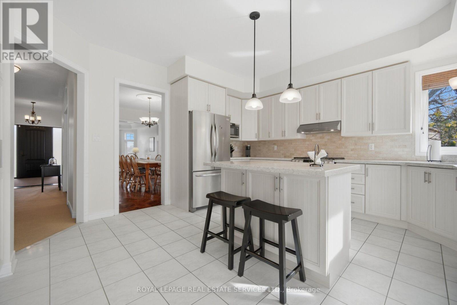 1600 Glenvista Drive, Oakville, ON photo 10
