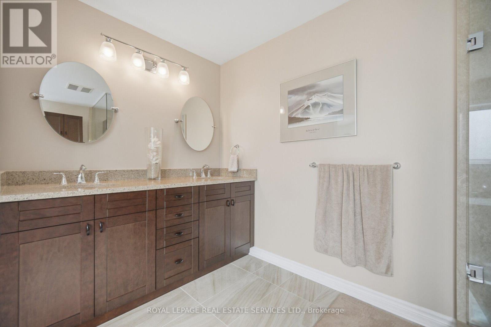 1600 Glenvista Drive, Oakville, ON photo 24