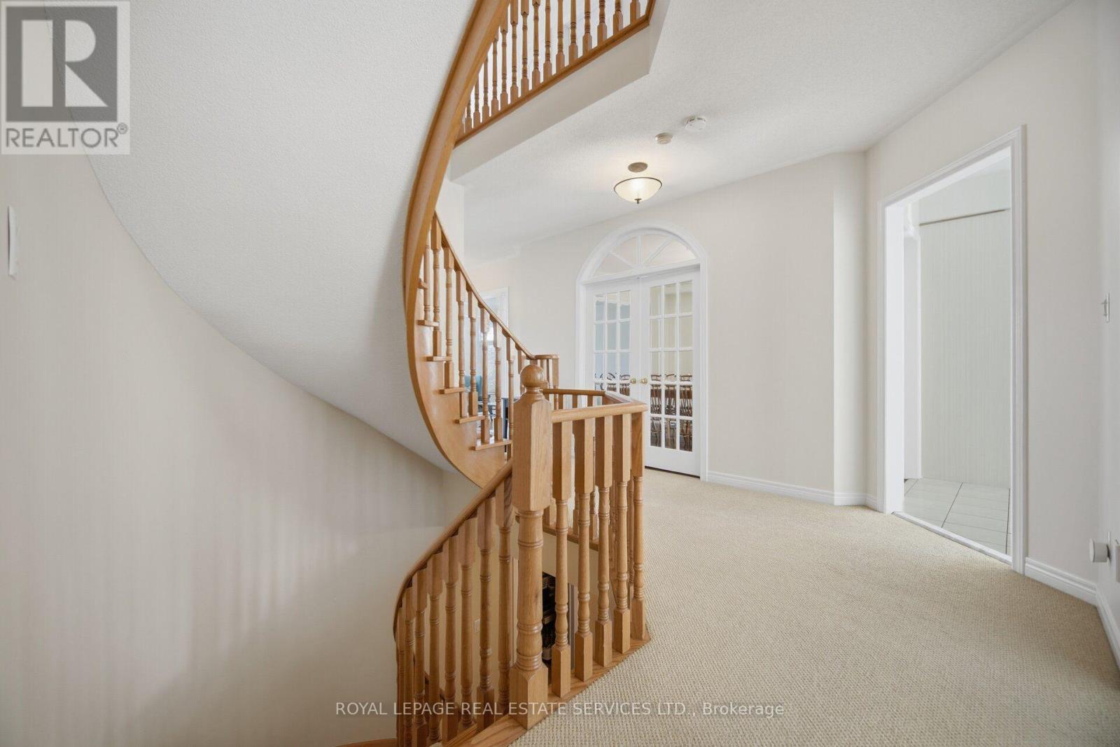 1600 Glenvista Drive, Oakville, ON photo 36