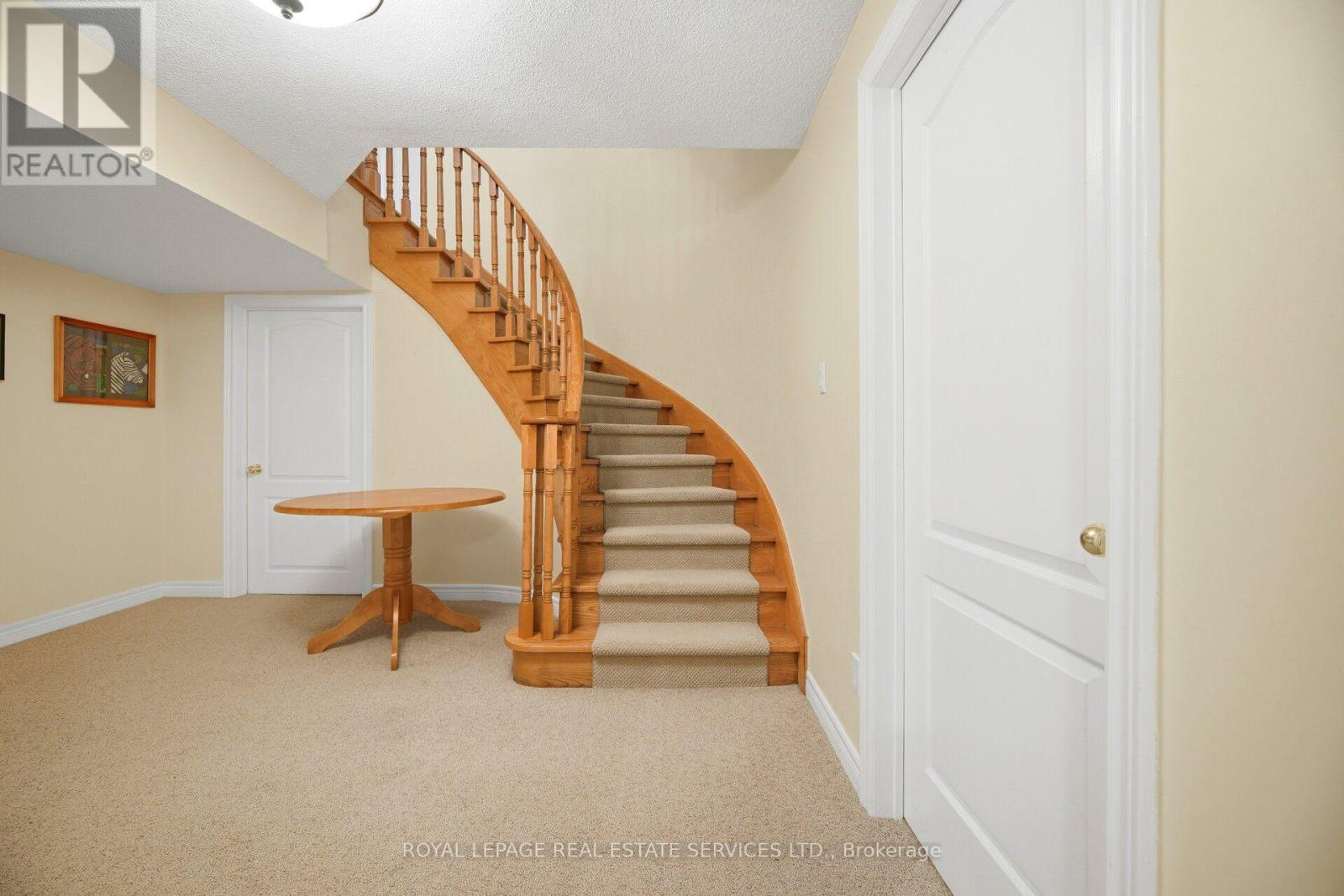 1600 Glenvista Drive, Oakville, ON photo 37