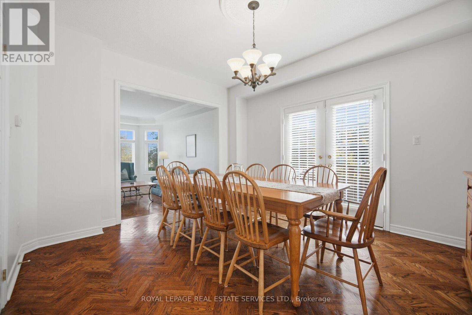 1600 Glenvista Drive, Oakville, ON photo 8