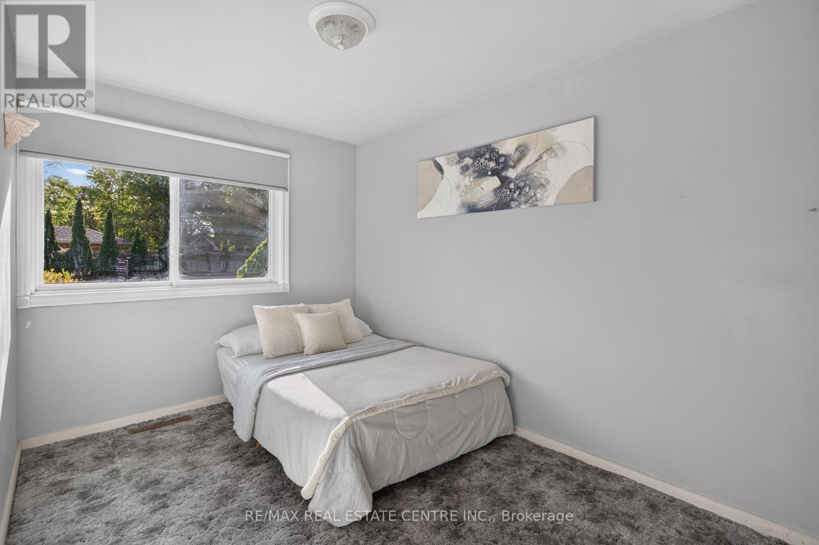 226 Elmwood Crescent, Milton, ON photo 14
