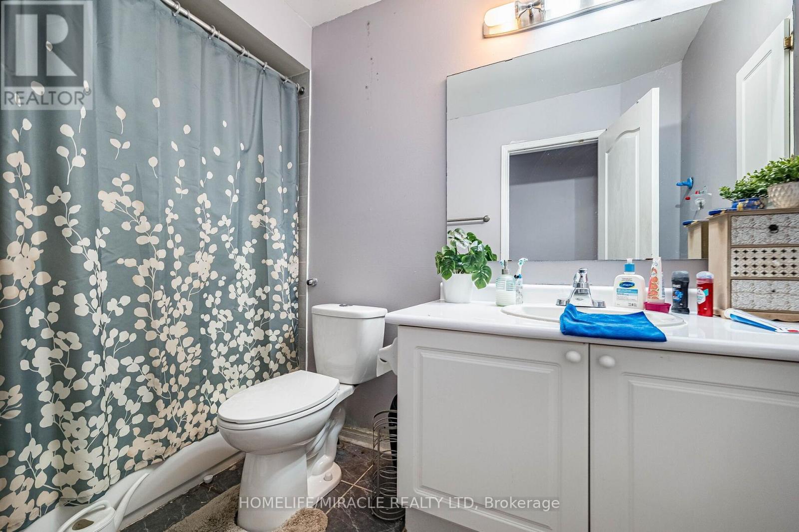 5881 Delle Donne Drive — photo 32