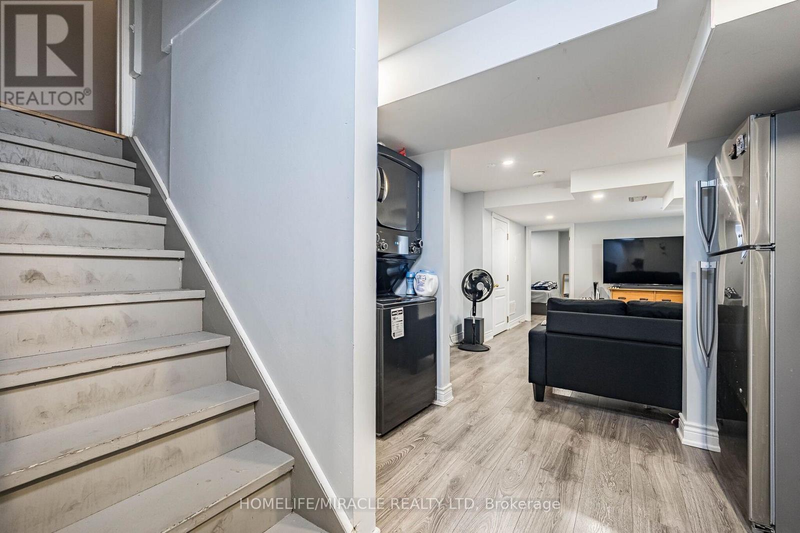 5881 Delle Donne Drive — photo 36