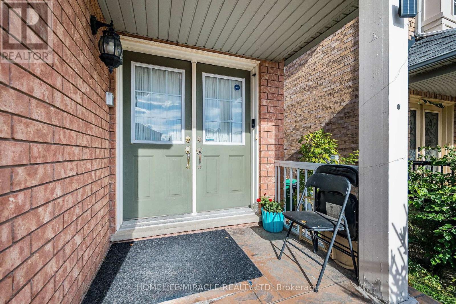 5881 Delle Donne Drive — photo 4