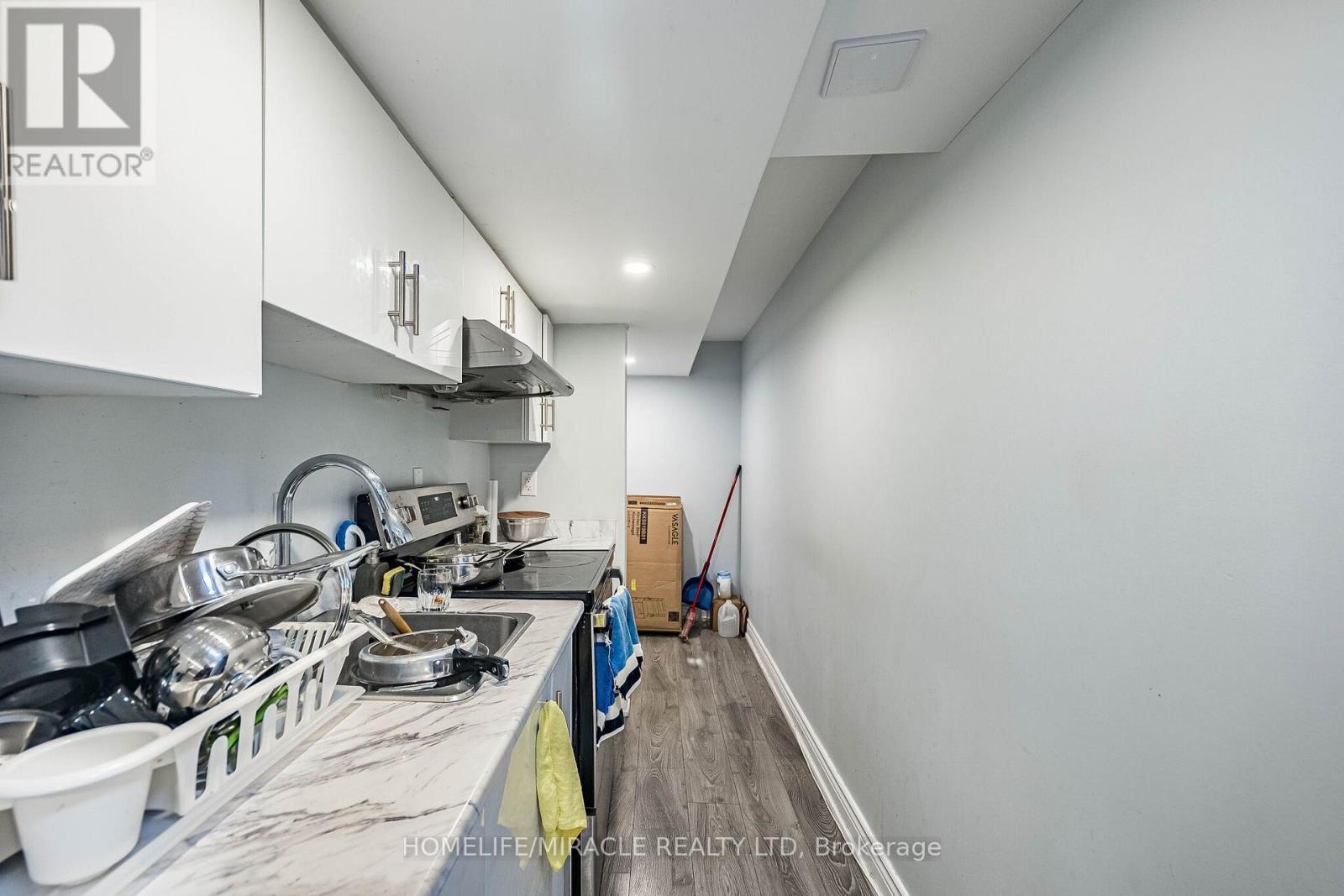 5881 Delle Donne Drive — photo 44