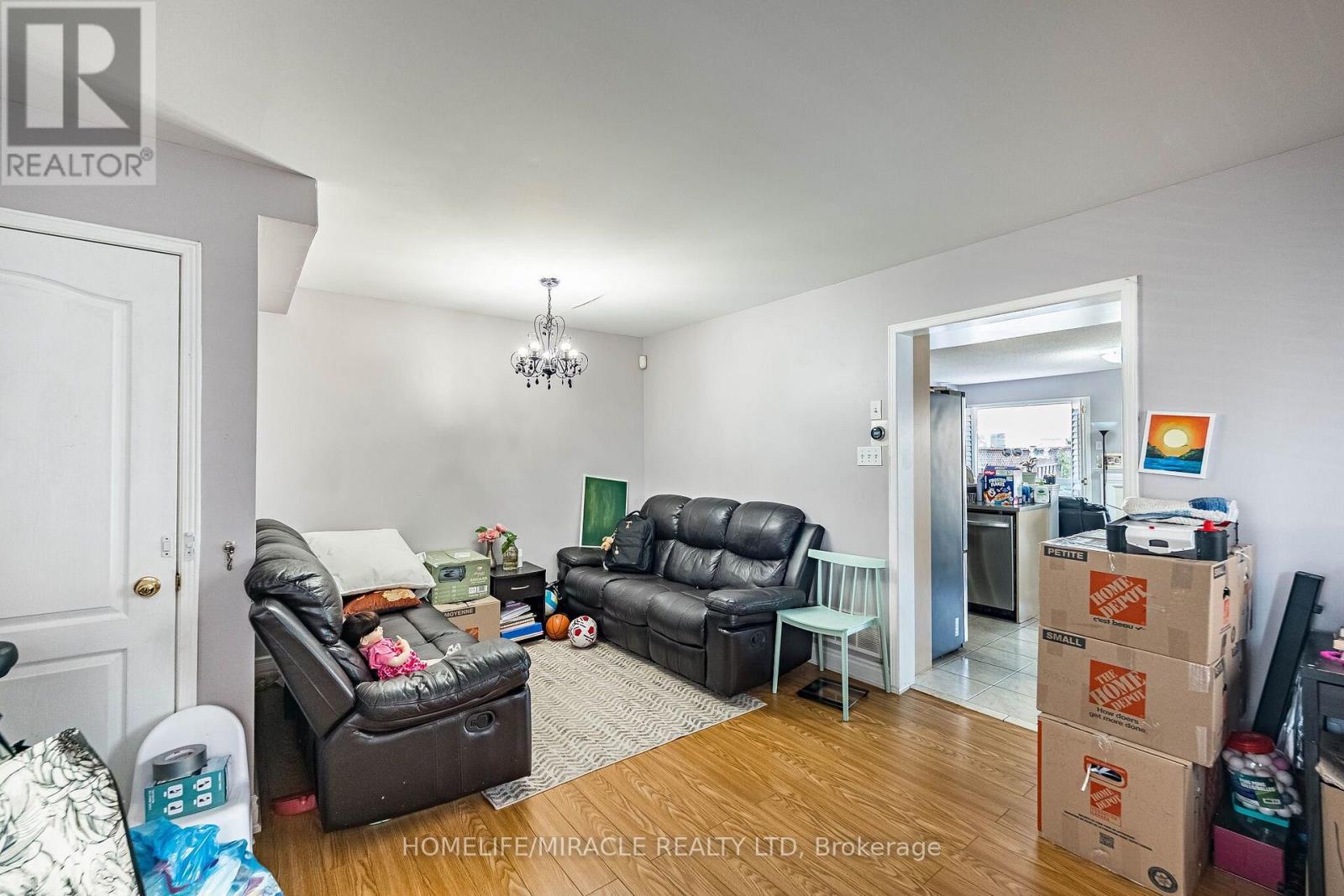 5881 Delle Donne Drive — photo 8